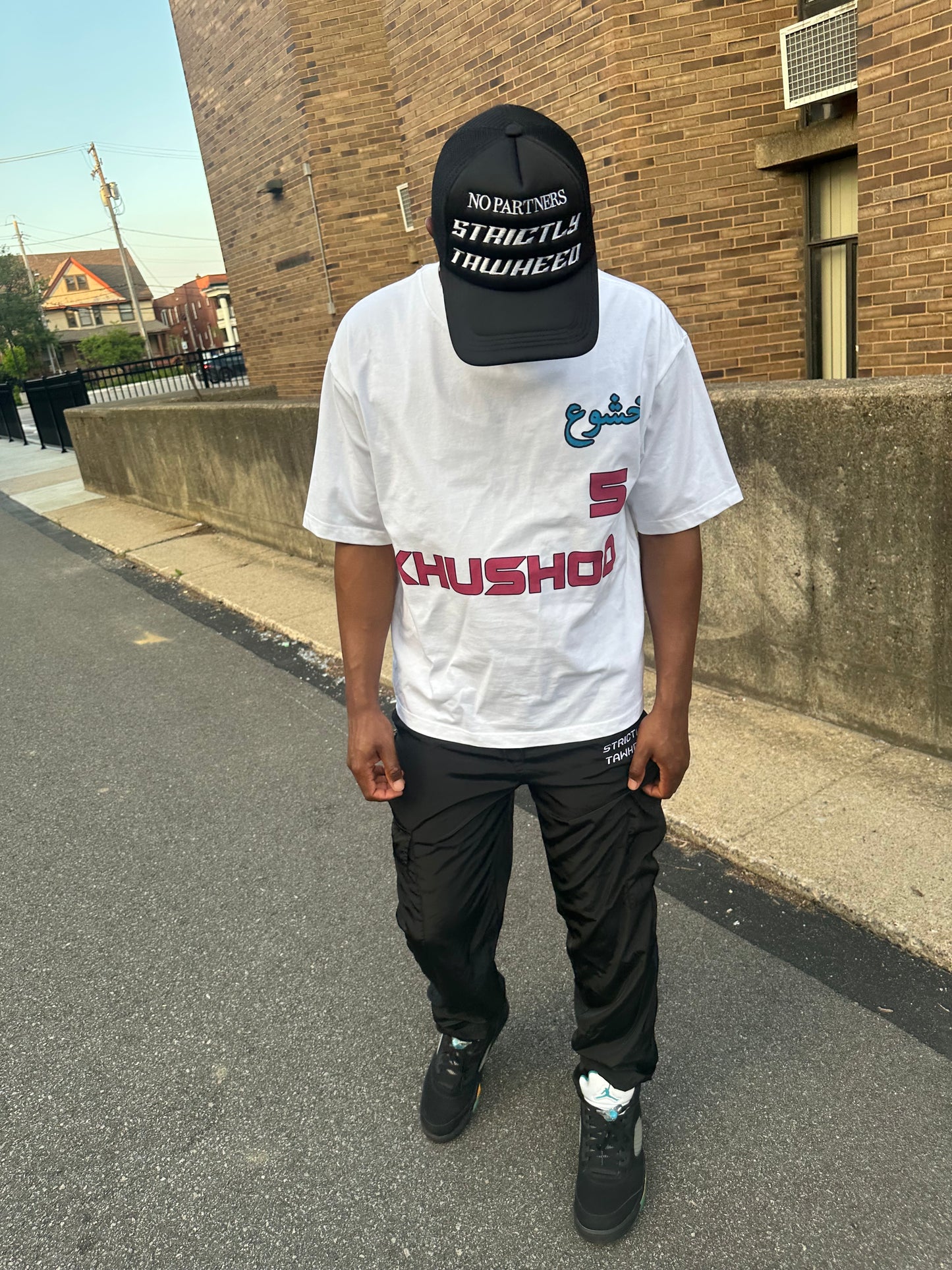 Khushoo’ Tee