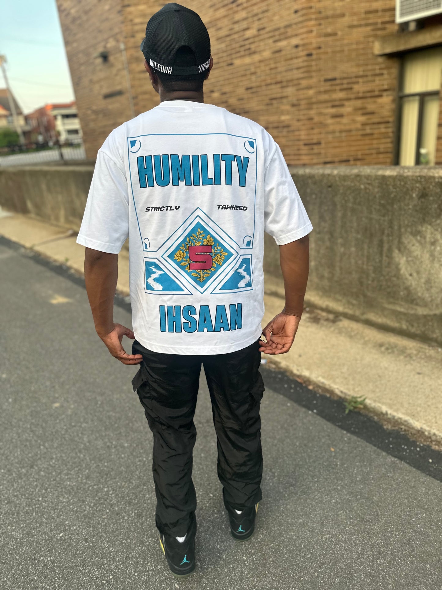 Khushoo’ Tee