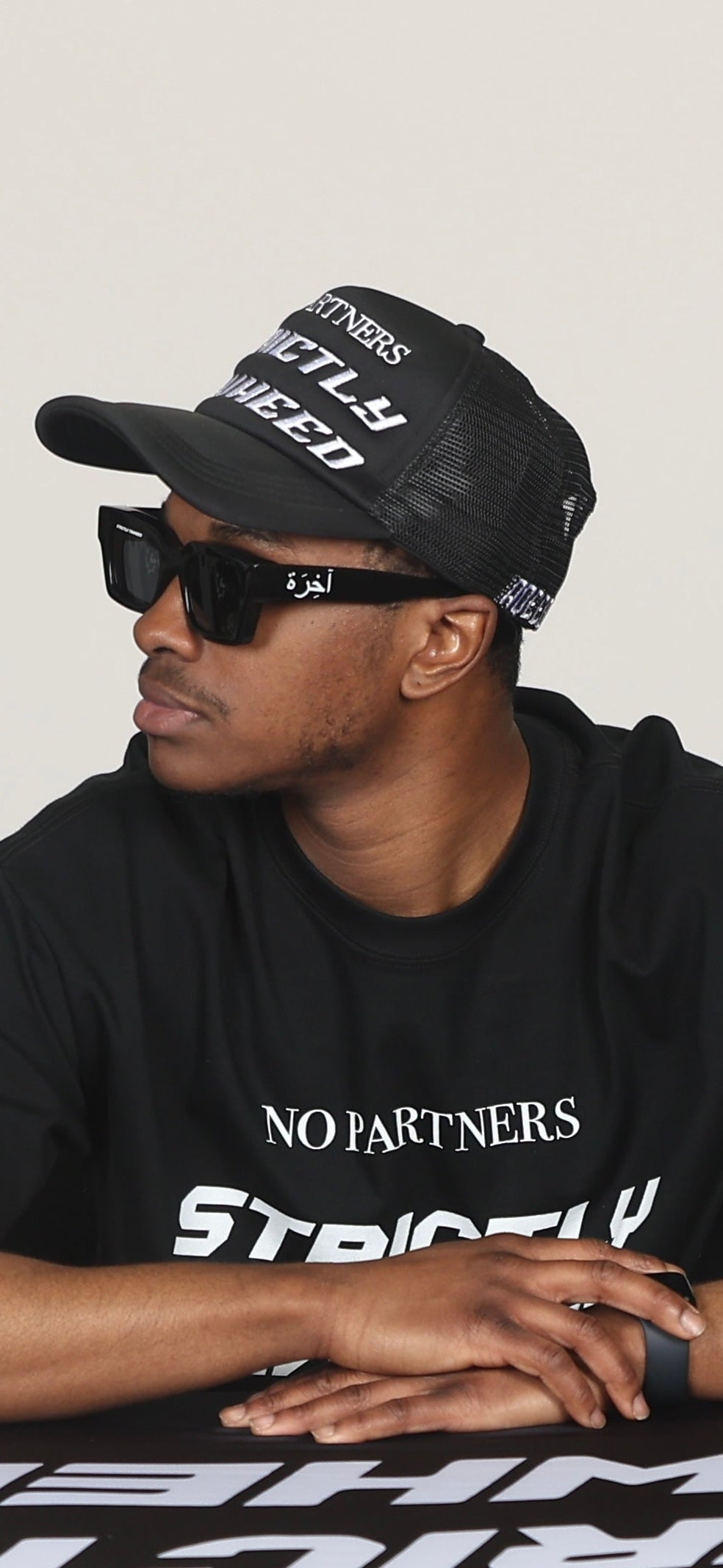 Akhirah Black Sunglasses