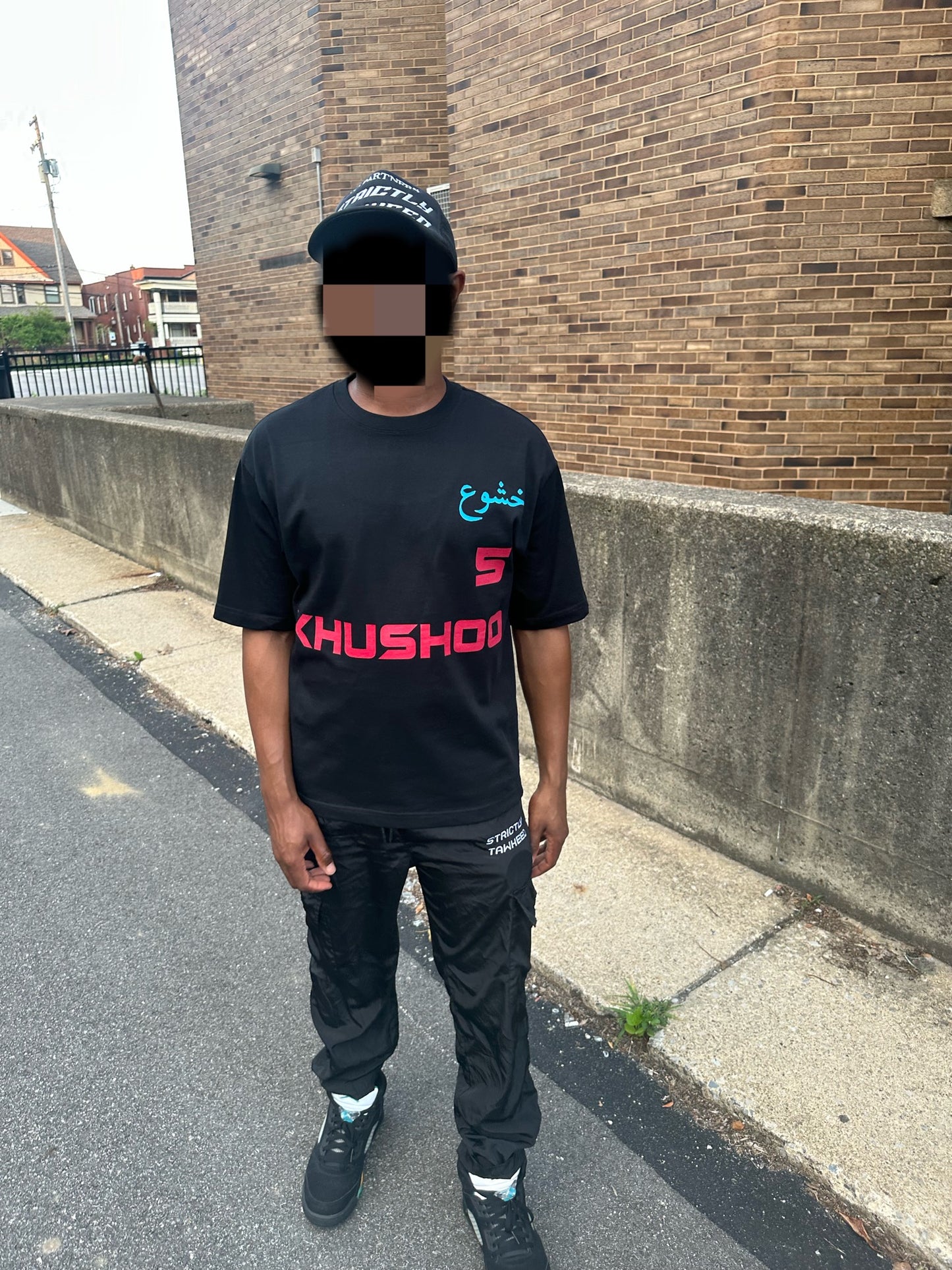Khushoo’ Tee