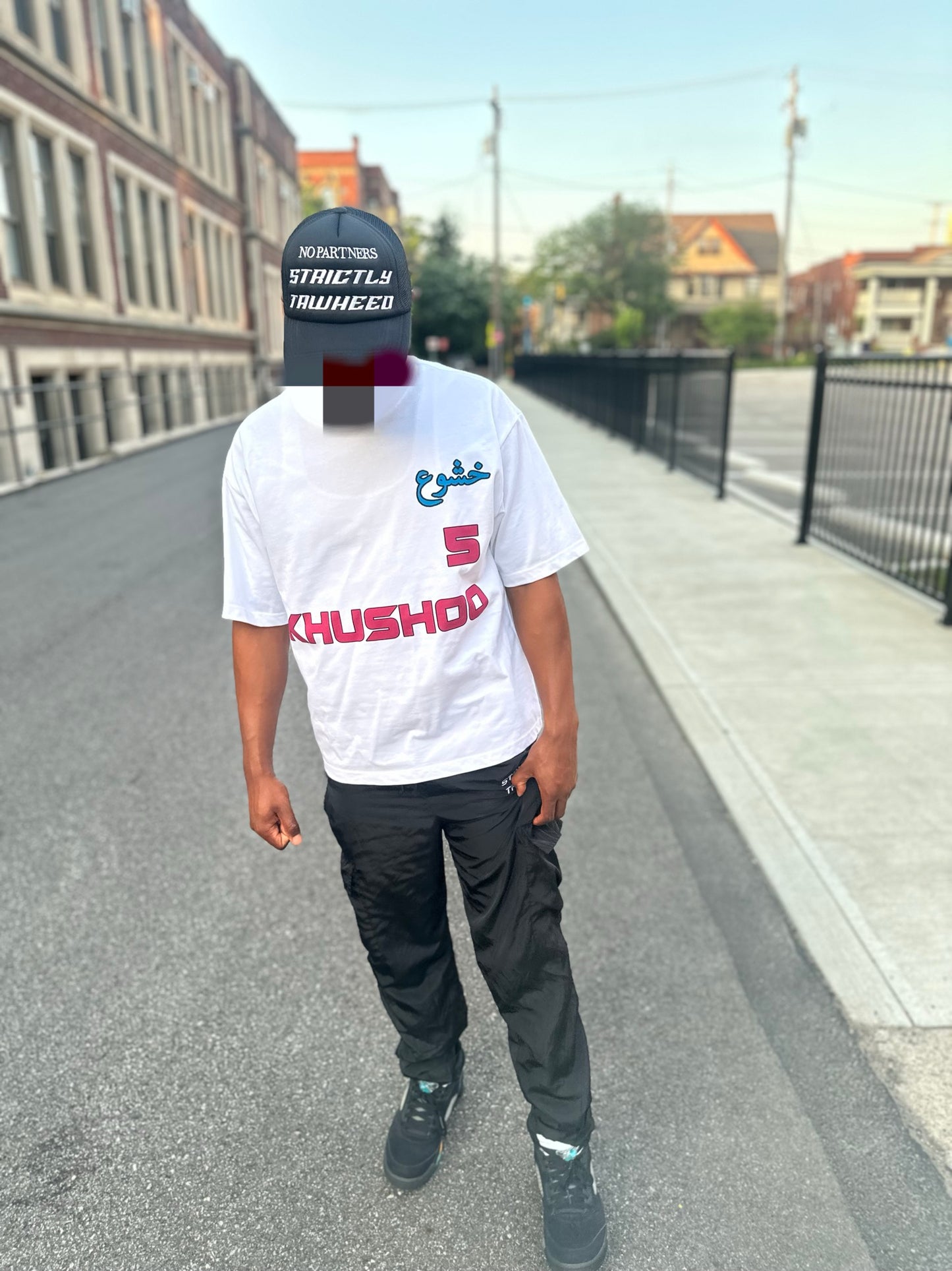 Khushoo’ Tee
