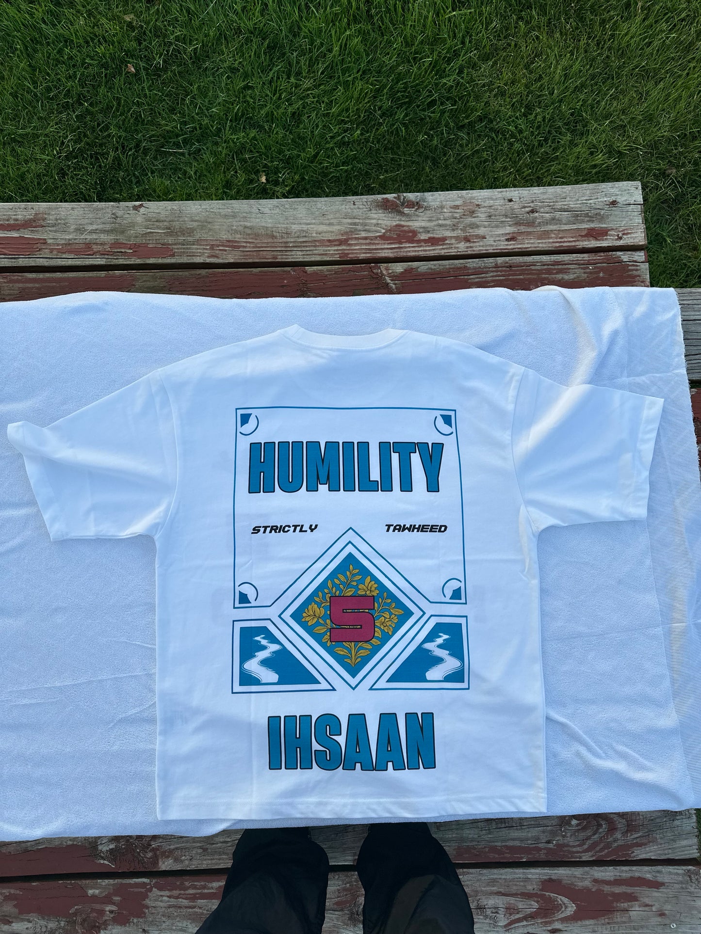 Khushoo’ Tee