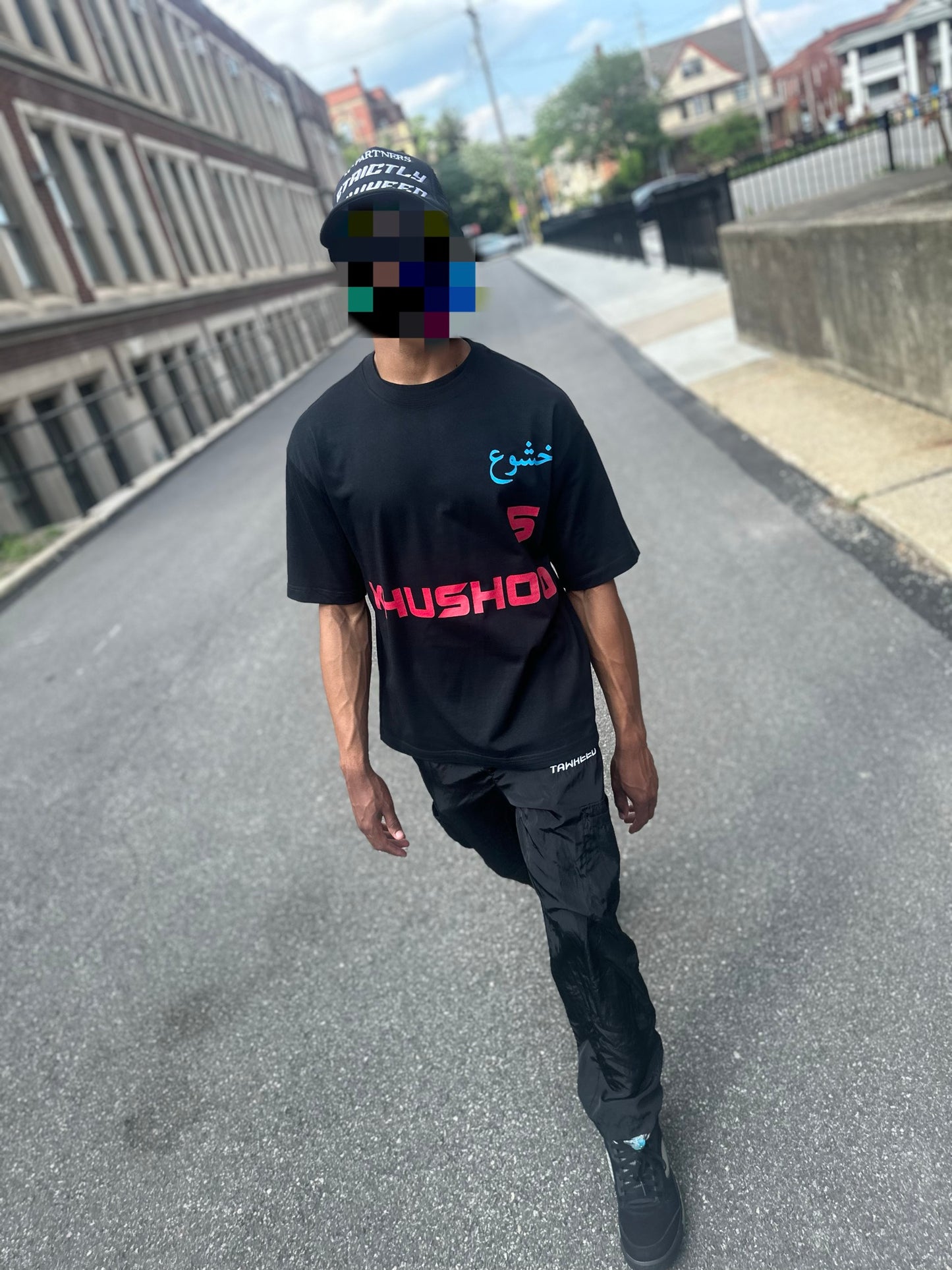 Khushoo’ Tee