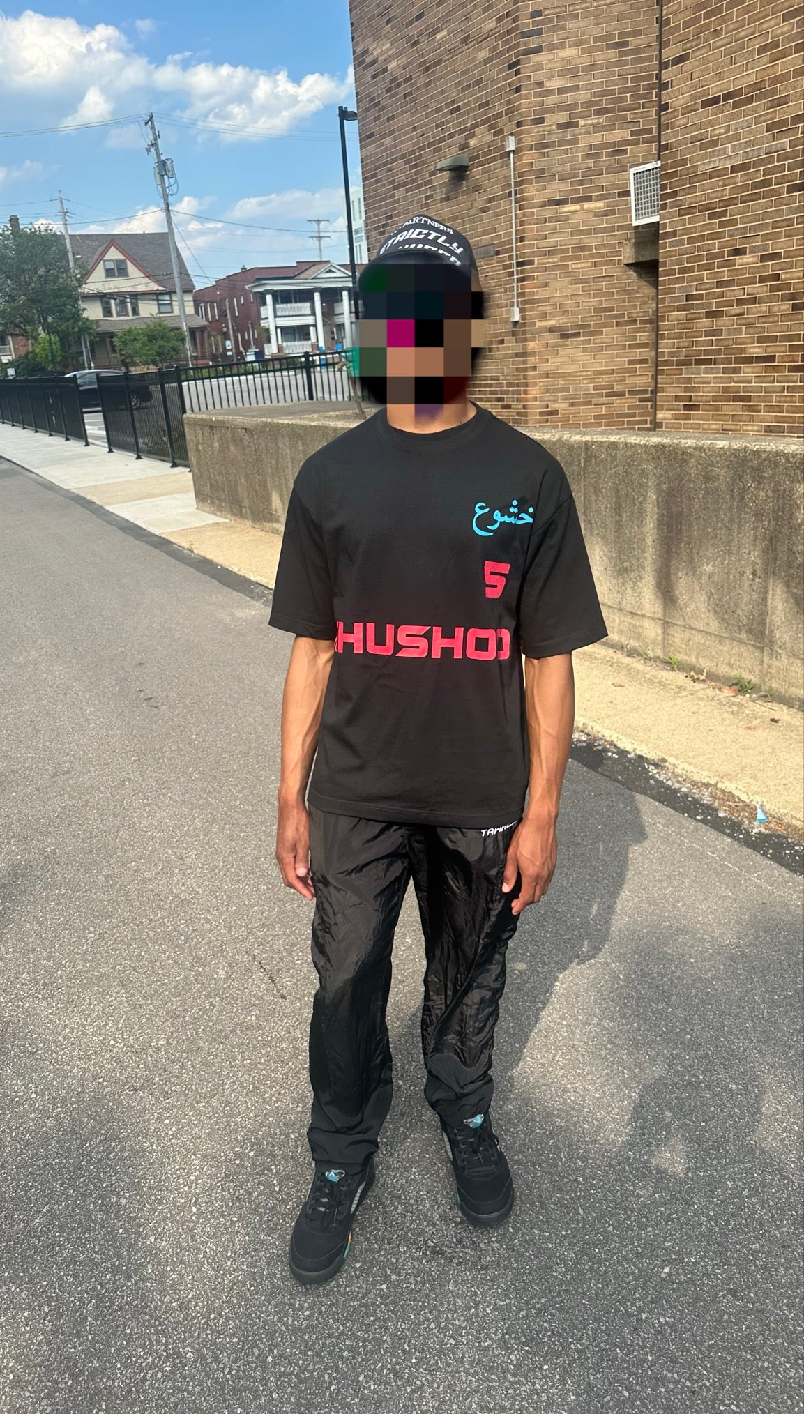 Khushoo’ Tee