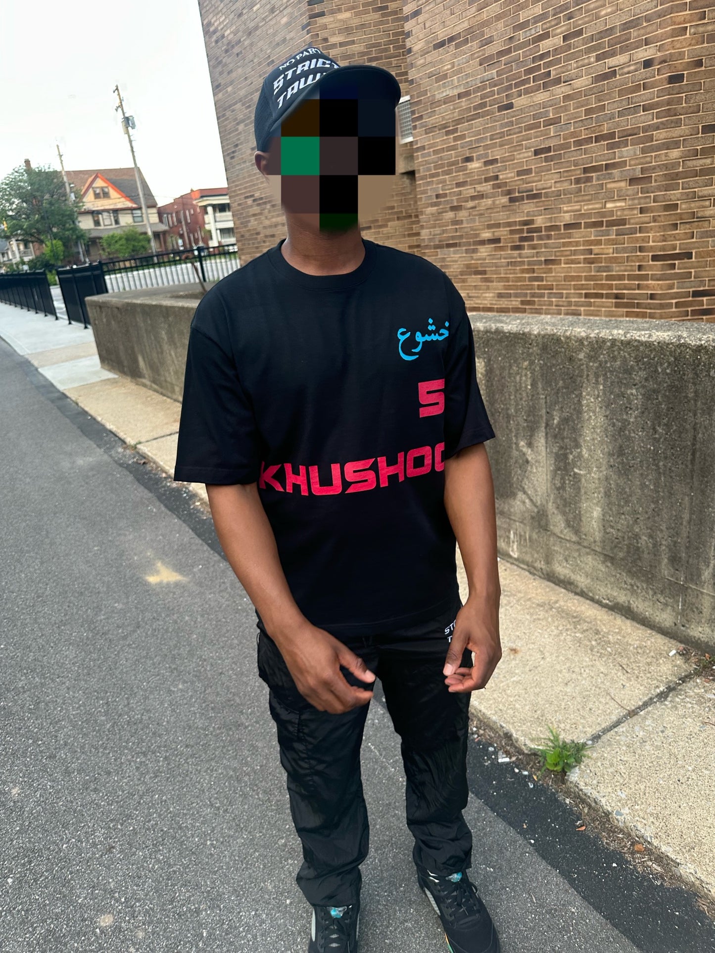 Khushoo’ Tee
